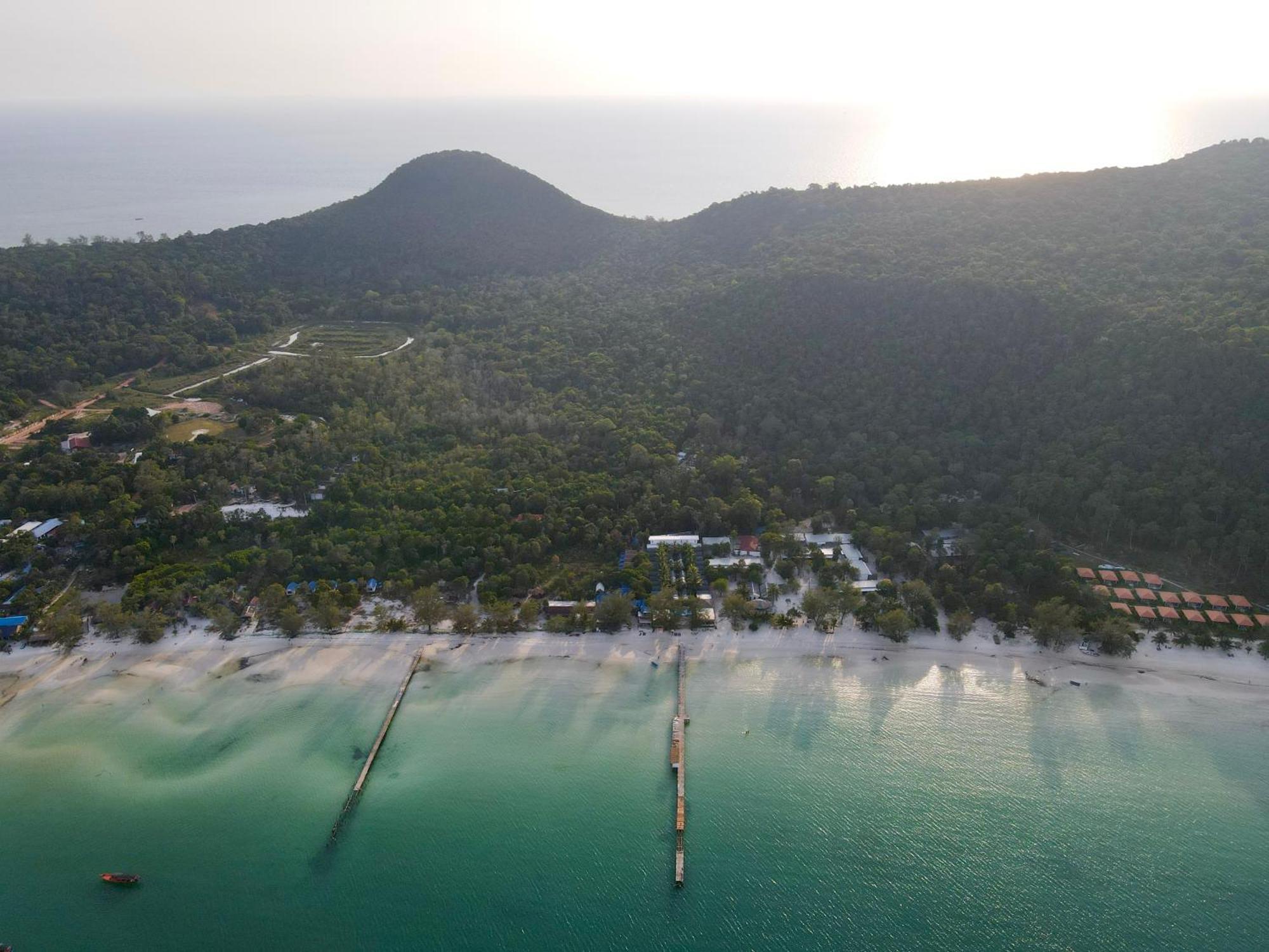 Eden Beach Resort By Ehm Koh Rong Sanloem Esterno foto